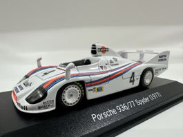 1977 Porsche 936/77 Spyder 1:43 Martini,Acrylbox, MINICHAMPS
