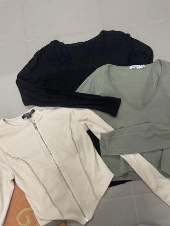 3 Oberteile 1 Preis ❗️Set Stradivarius usw.