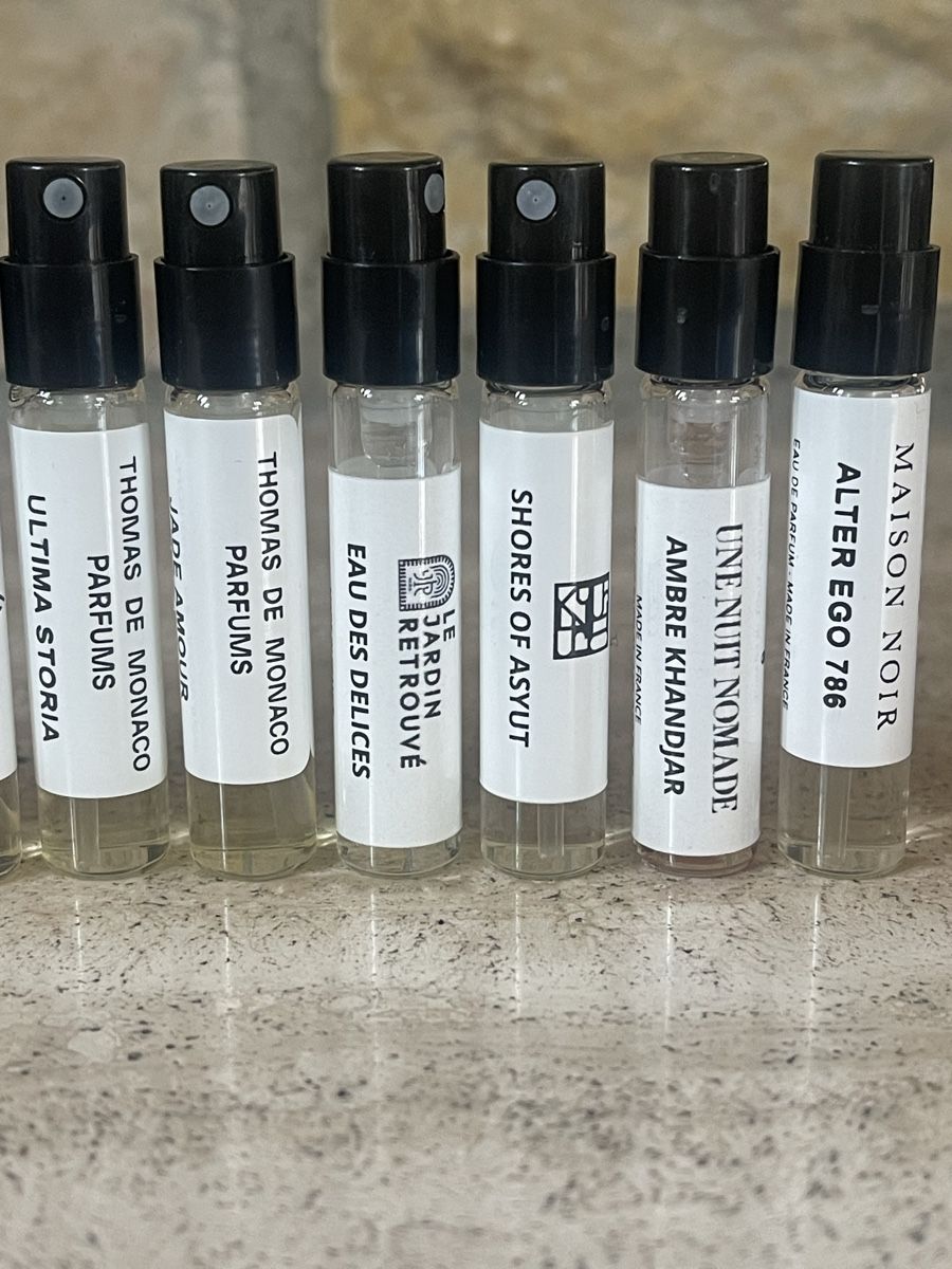 Profumi & Eau de Toilette: Parfum Proben Set - Niche. 10x2ml – Usato da Oberdorf BL venduto da Fiomina1 2