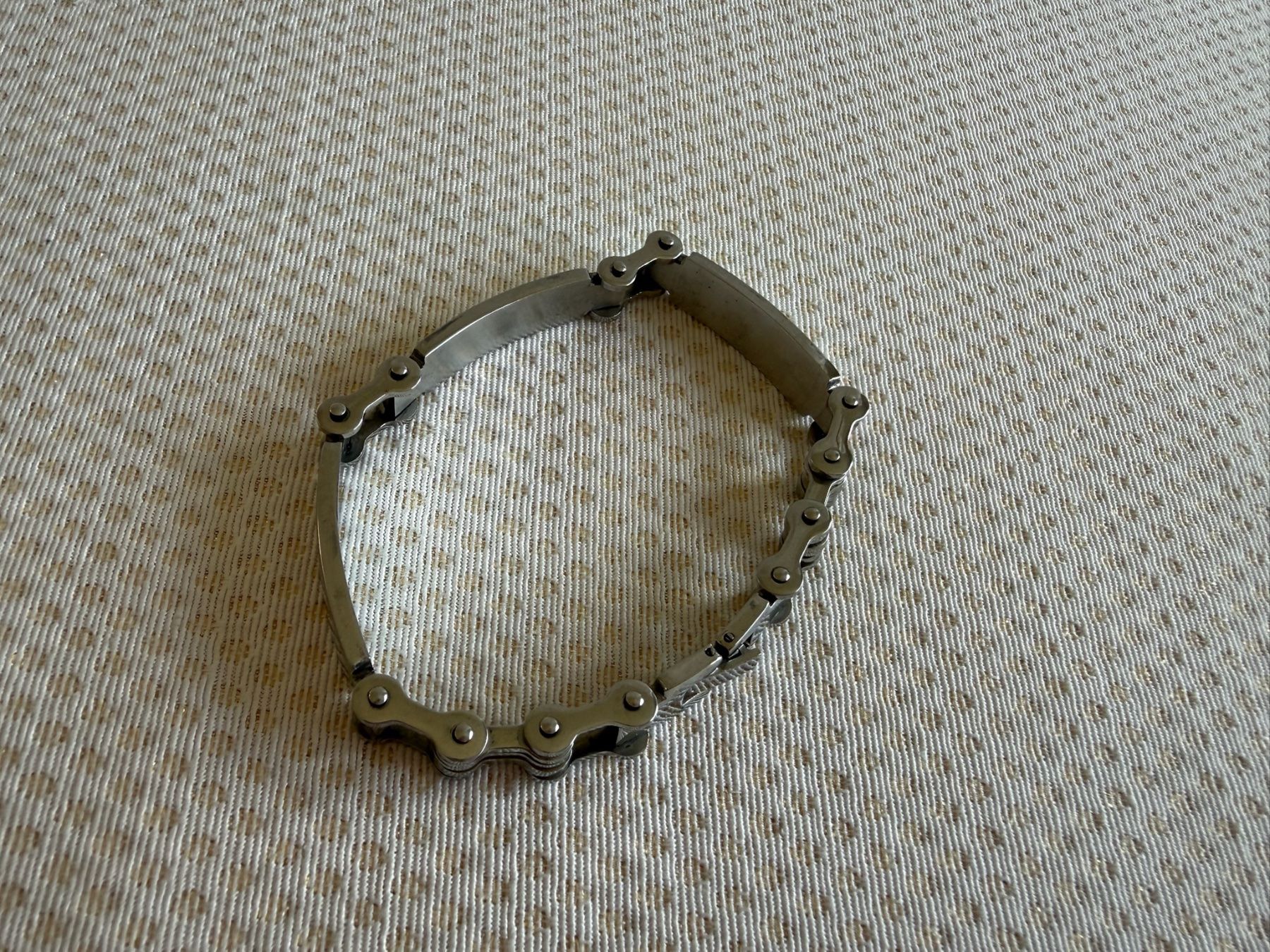 Bracelets: Bracelet en acier – D'occasion à Sion par accroshoes 2