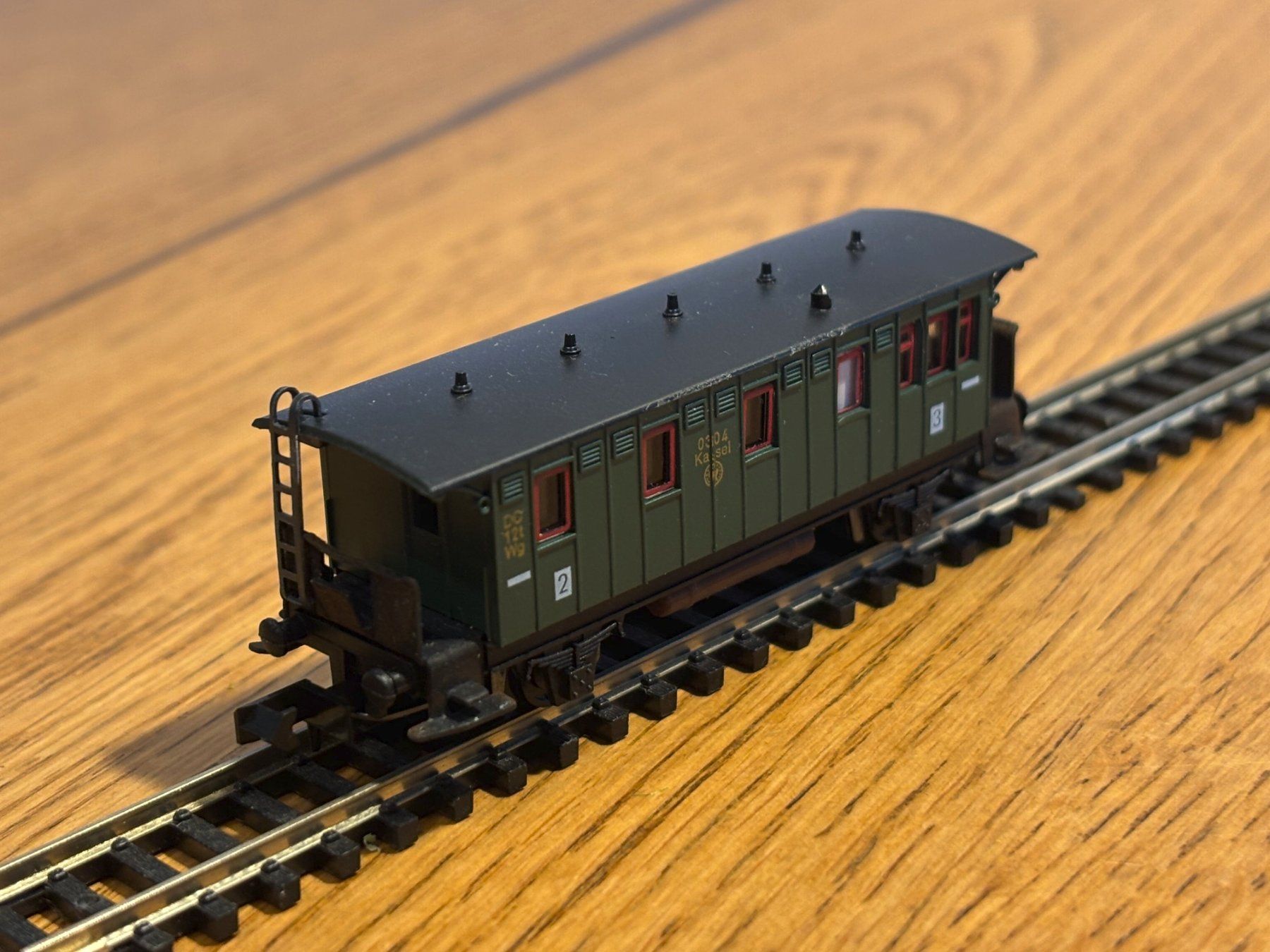 Modelleisenbahnen: e1667: Oldtimer Personenwagen (Spur N) – Gebraucht aus Birsfelden von Birs_25 2