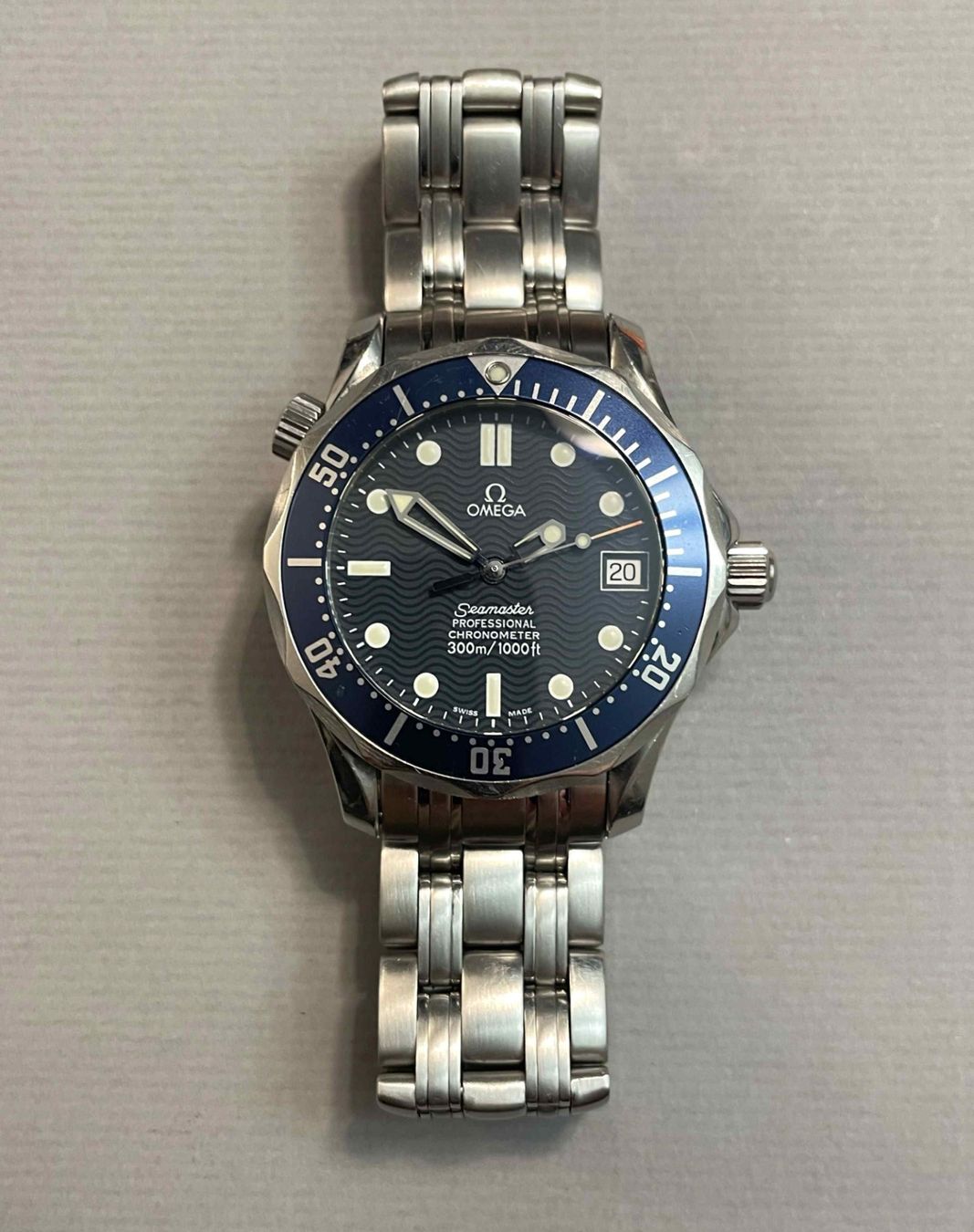 Omega Uhren: OMEGA SEAMASTER PROFESSIONAL 300 TRITIUM DIAL – Gebraucht aus Luzern von  5