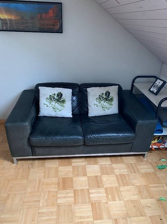 Sofas: Schwarzes Ledersofa – Gebraucht aus Adligenswil von Levendeur95 2