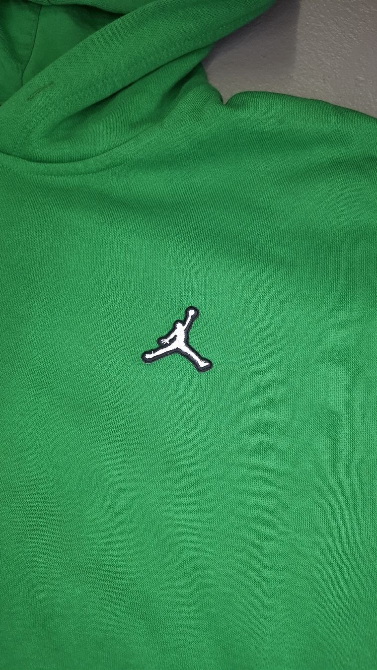 Jordan Maglioni & Felpe: Pull Jordan vert XS - Parfait pour le printemps! – Usato da Le Landeron venduto da rue_k9kg 1