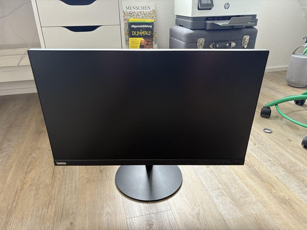 Lenovo Monitor: PC Bildschirm Lenovo – Usato da Dulliken venduto da wma1