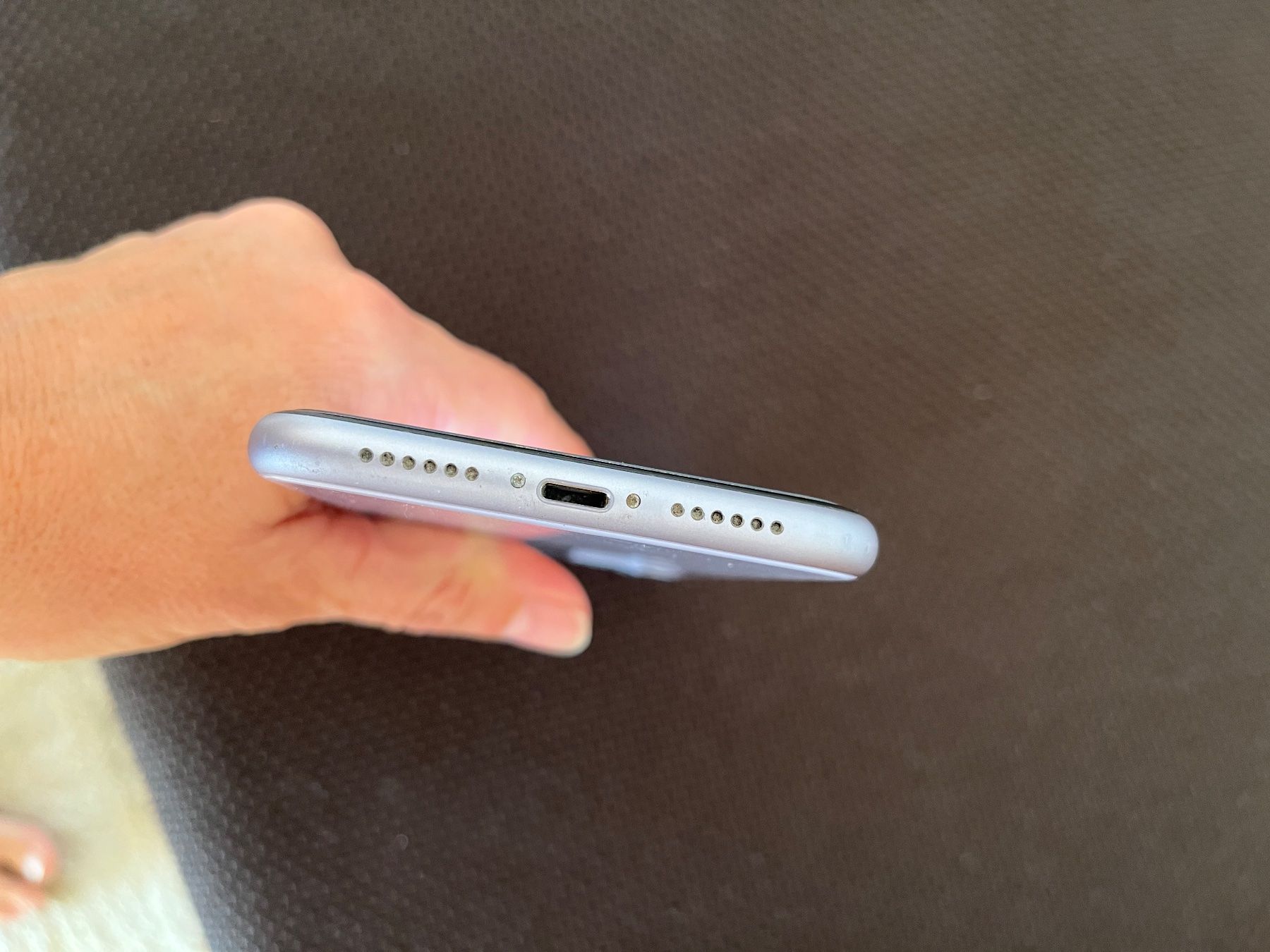 Apple Telefoni cellulari / Smartphones: Apple iPhone 11 violett 64 gb – Usato da Oberuzwil venduto da mirjam_chia 5