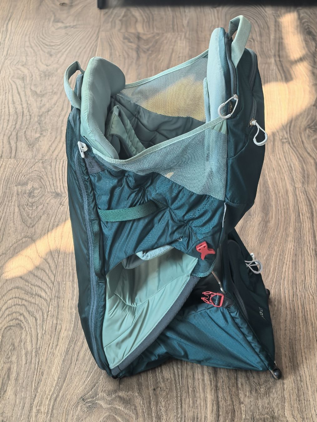 Osprey Porte-bébés ventraux & dorsaux: Osprey Poco LT Kindertrage – D'occasion à Bad Ragaz par chenk24 2