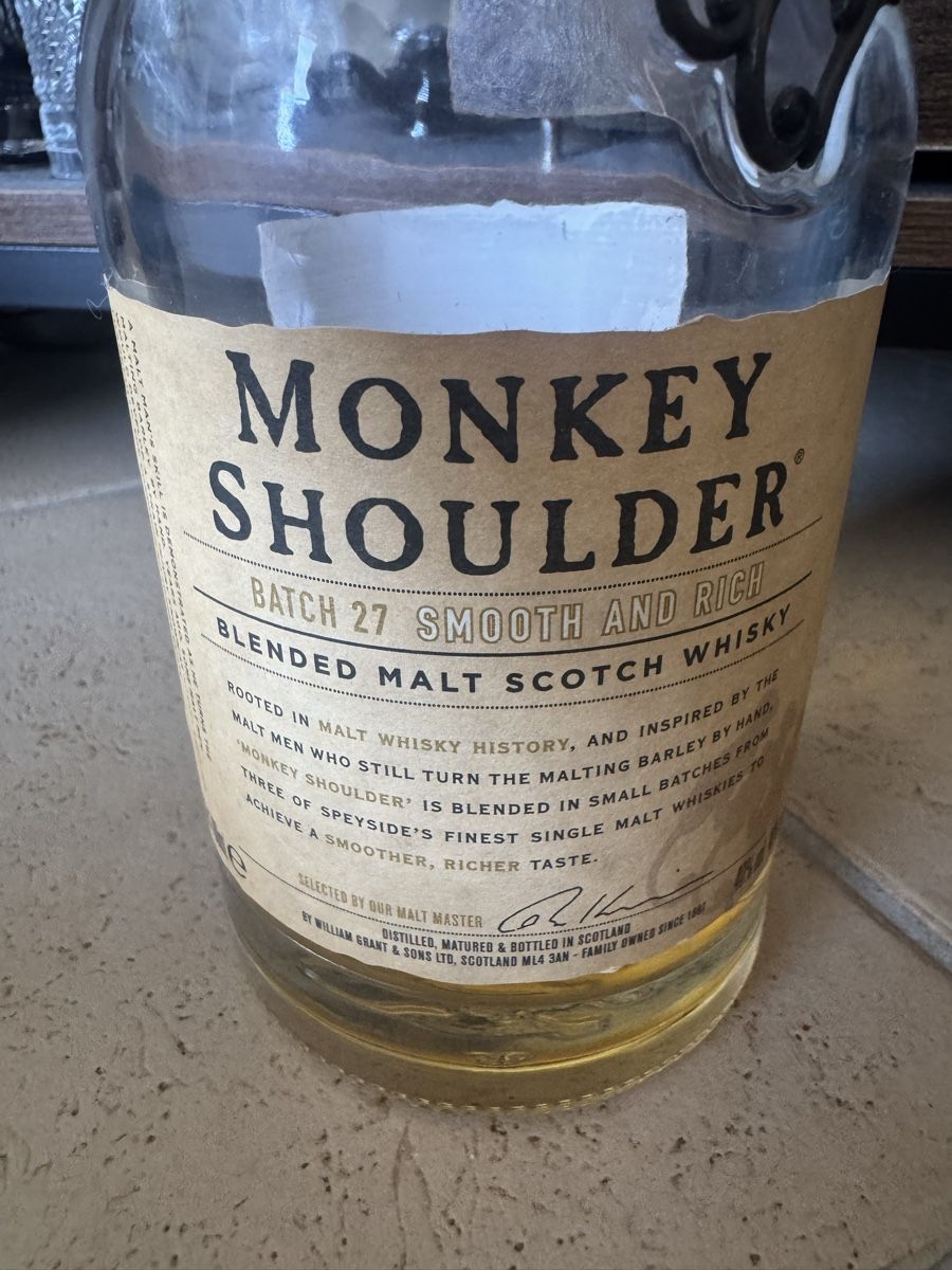 Bevande alcoliche: Monkey Shoulder Batch 27 Blended Malt Scotch Whisky leer57 – Usato da Hergiswil NW venduto da wert721 1