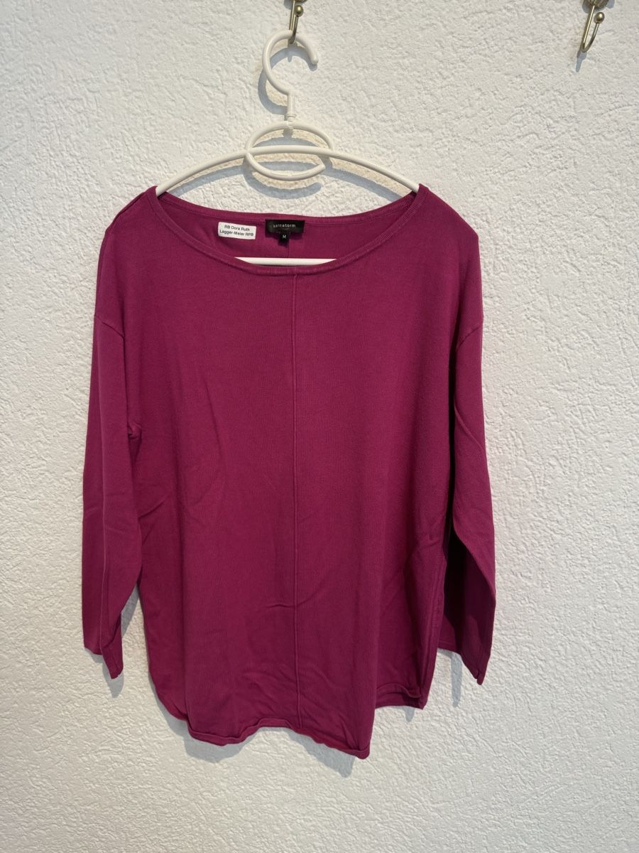 Maglioni & Felpe: Kate Storm Pullover Gr. M (berry dunkles Pink) – Usato da Fislisbach venduto da KolibriSecondhand