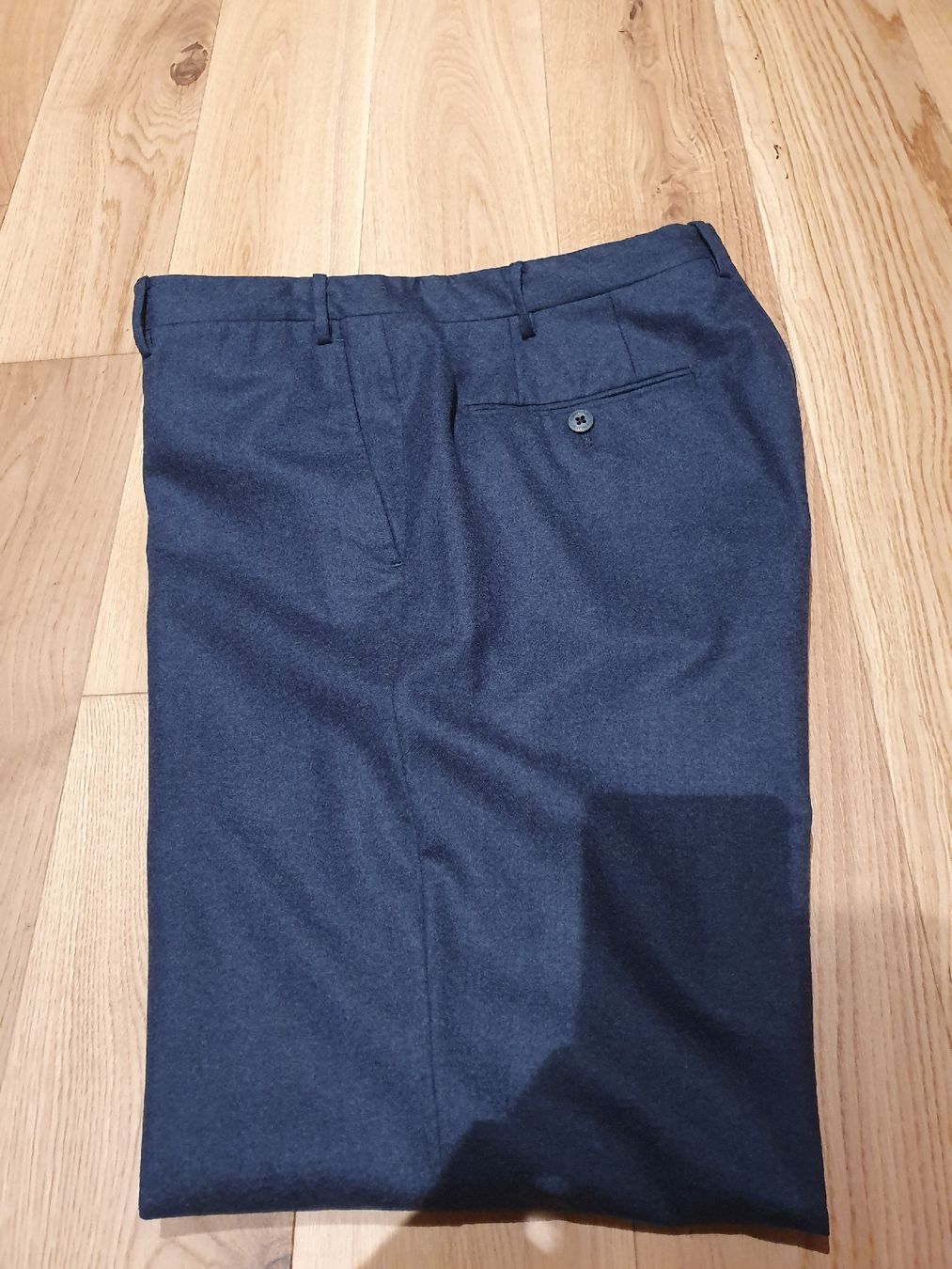 Pantaloni: Corneliani, Hose, Wollhose, 56 – Nuovo (secondo la descrizione) da Winterthur venduto da Sjull 8