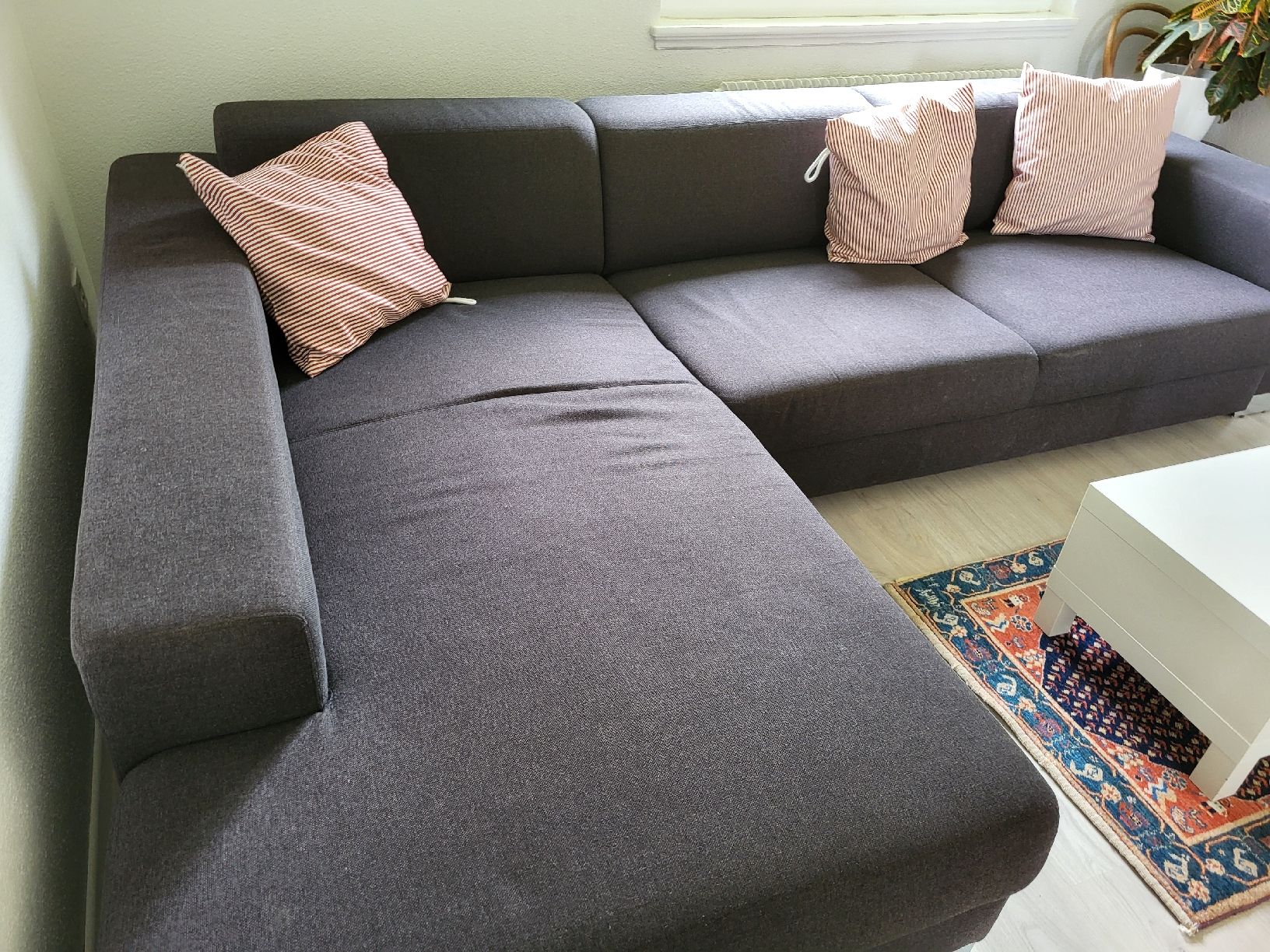 Divani: Ecksofa anthrazit – Usato da Zürich venduto da weibelfamily