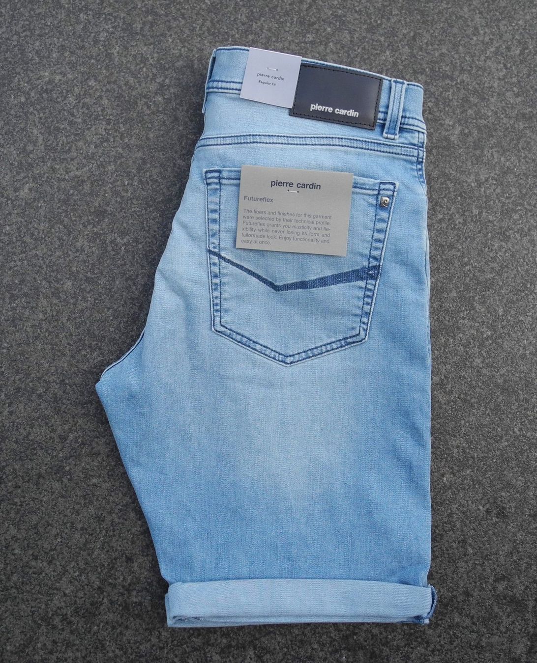 Pierre Cardin Hosen: pierre cardin Bermuda Jeansshorts light blue Gr.34 – Neu (gemäss Beschreibung) aus Wünnewil von ZappBlubbaDuff 8