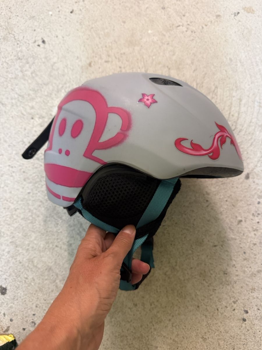 Giro Caschi: Ski Helmet Grey Pink Monkey Design GIRO  Used – Usato da Geneve venduto da fed_grg5