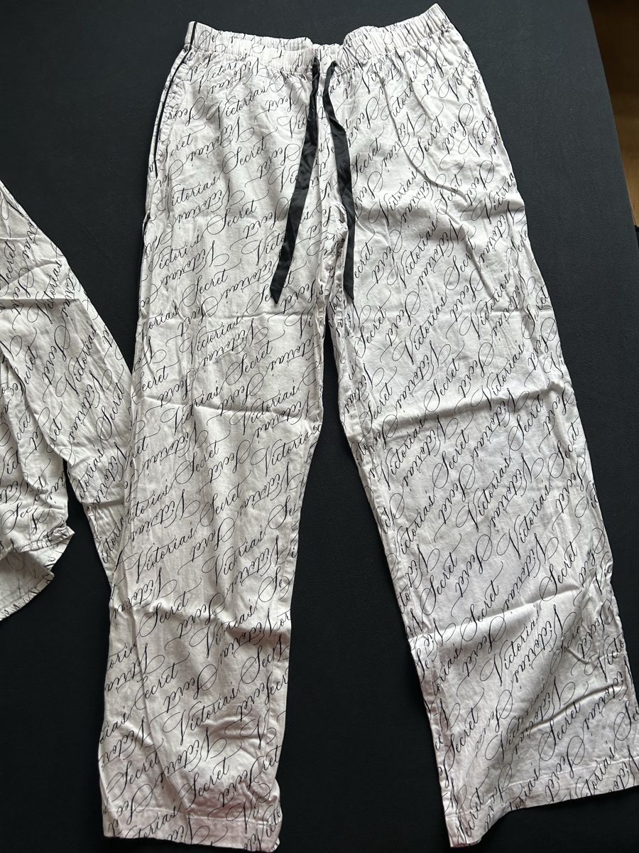 Victoria's Secret Negligees & Pigiami: victorias sectet pyjama – Nuovo (secondo la descrizione) da Zürich venduto da del_2dkl 2