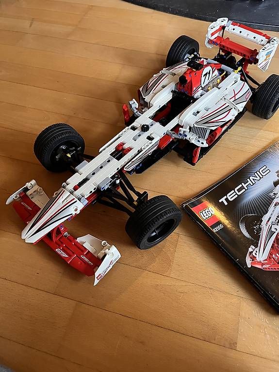 Kit di costruzioni: Lego Technic Rennwagen 42000 – Usato da Grenchen venduto da mammamia25
