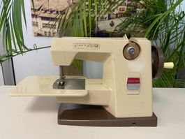 Vintage Nähmaschine - Marke Countess