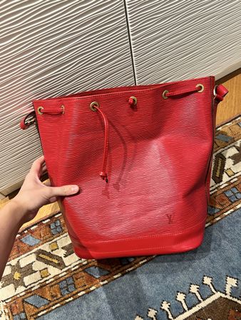 Vintage Louis Vuitton Grand Sac Noé Epi Leather Red