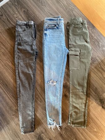 Lot pantalon skinny T 36