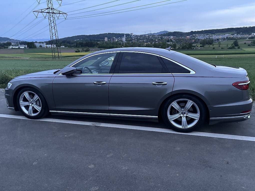 Automobili: Audi A8 – Usato da Regensdorf venduto da zje_9597