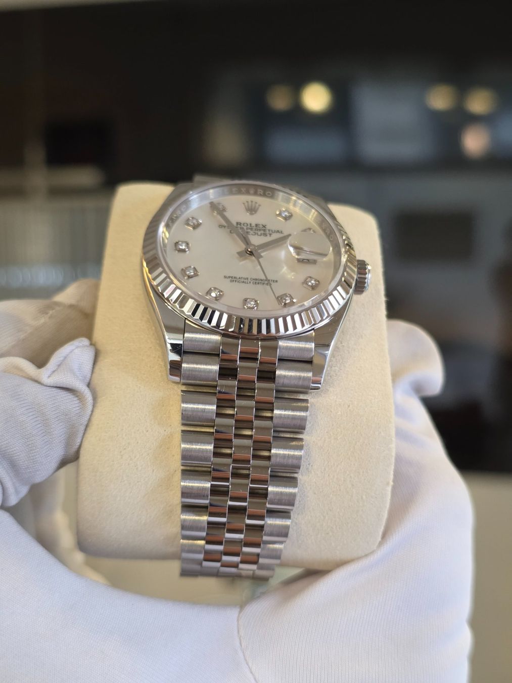 Rolex Orologi: ROLEX DATEJUST 36 / MOP-DIAMOND DIAL / 2025 FULL SET – Usato da Zürich venduto da YB_Zuerich 4