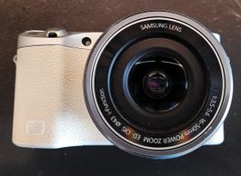 Samsung NX500 4K 28MP APS-C mirrorless camera with 16-50