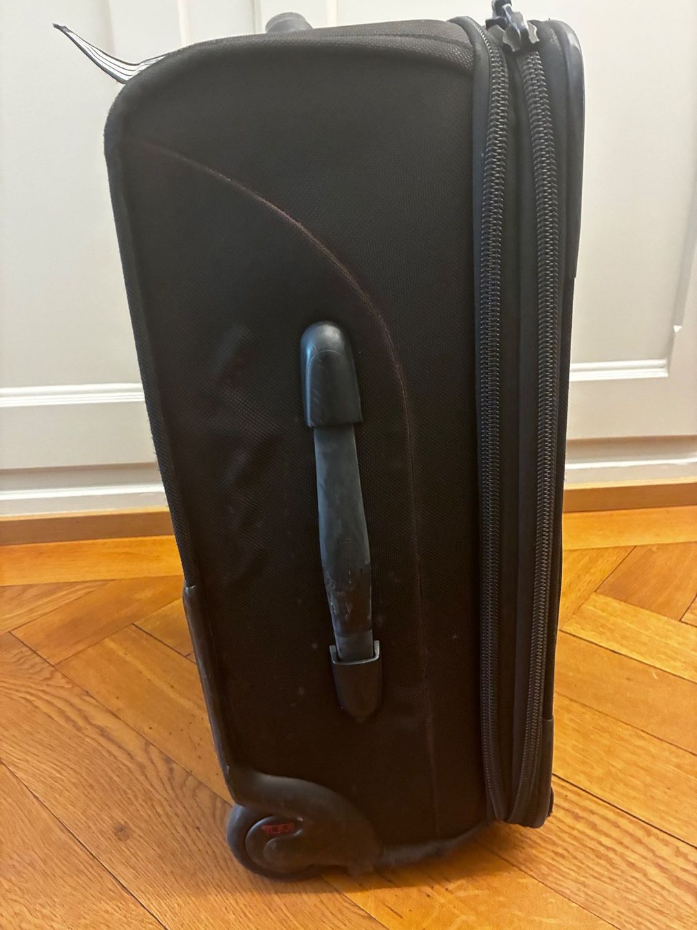 Tumi Valigie: TUMI Handgepäck-Koffer in Schwarz – Usato da Zürich venduto da jea_hzs7 2