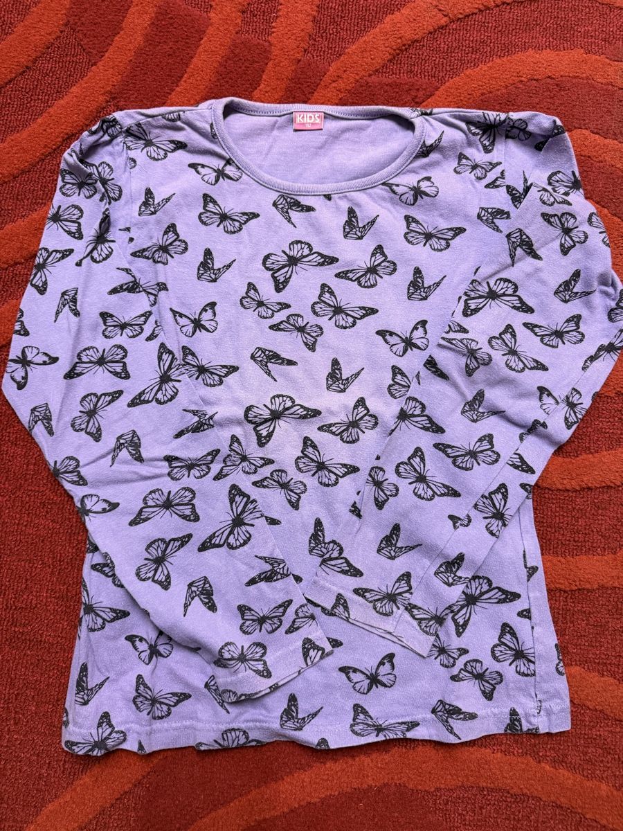 Maglioni & Felpe: Schmetterling Langarmshirt – Usato da Eschenbach LU venduto da Tatzi1 1