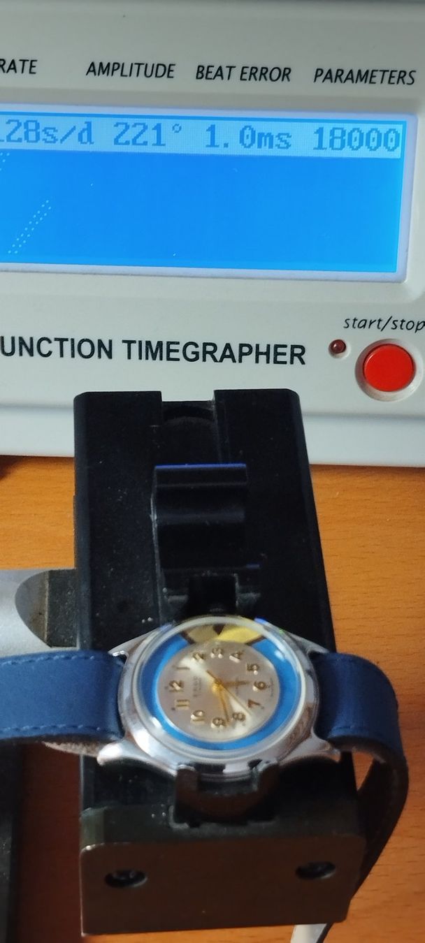 Orologi: Montre récupération – Usato da La Chaux-de-Fonds venduto da jac_9llg 9