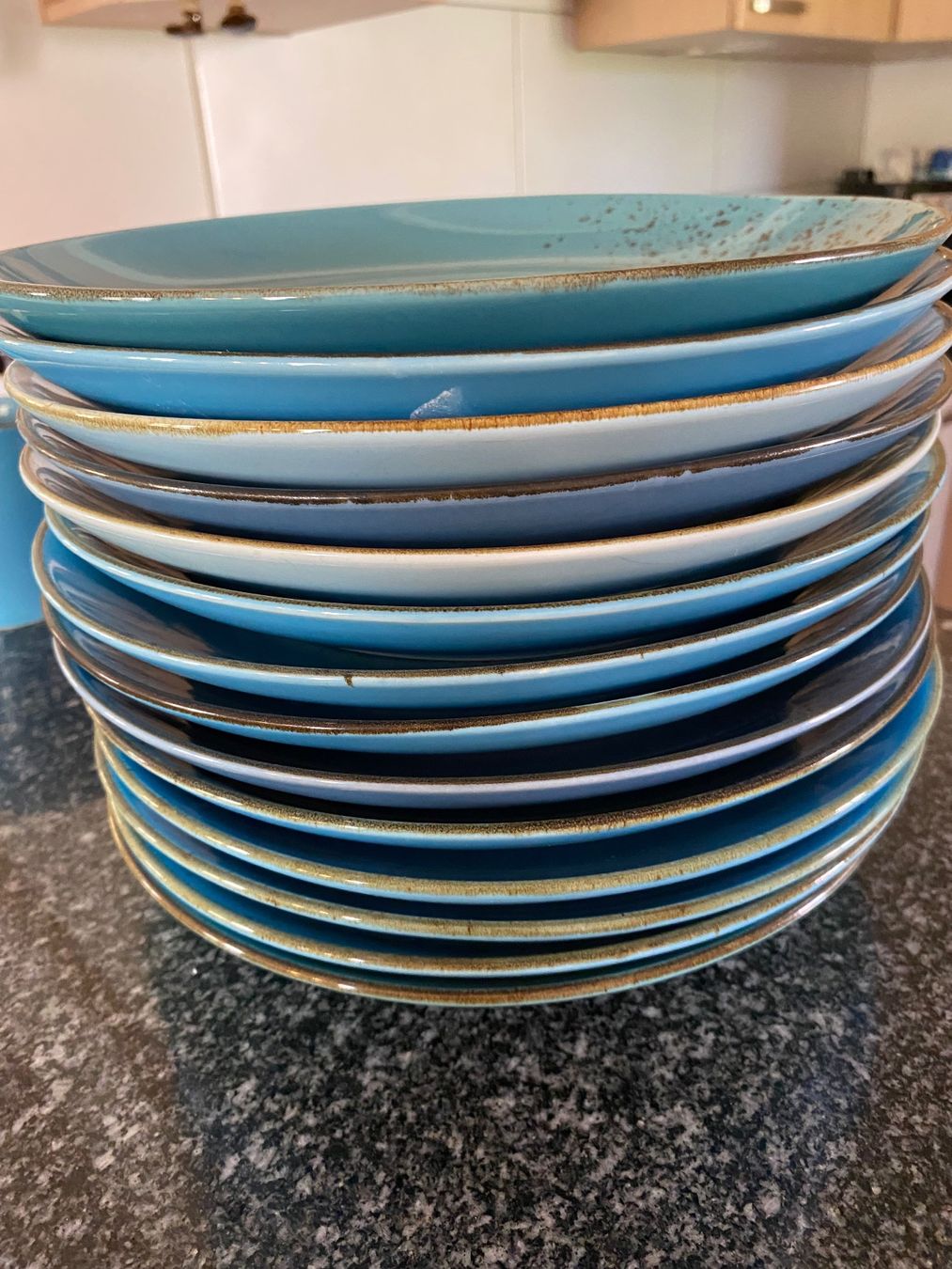 Set di piatti: Geschirr – Usato da wichtrach venduto da Tvenus 4