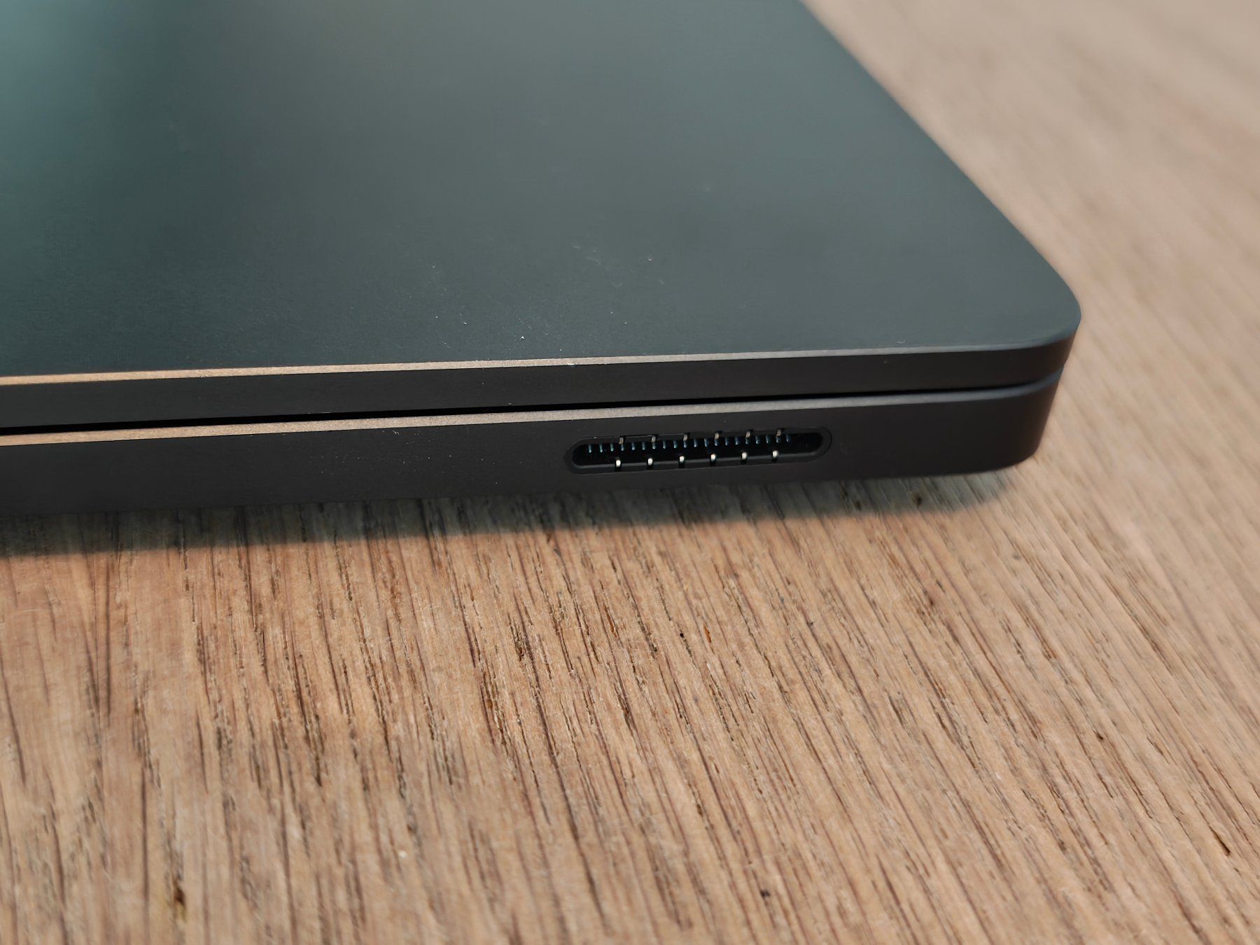 Microsoft Notebook: Microsoft Surface Laptop 7 for Business - 32GB RAM – Usato da Winterthur venduto da cdric03 4