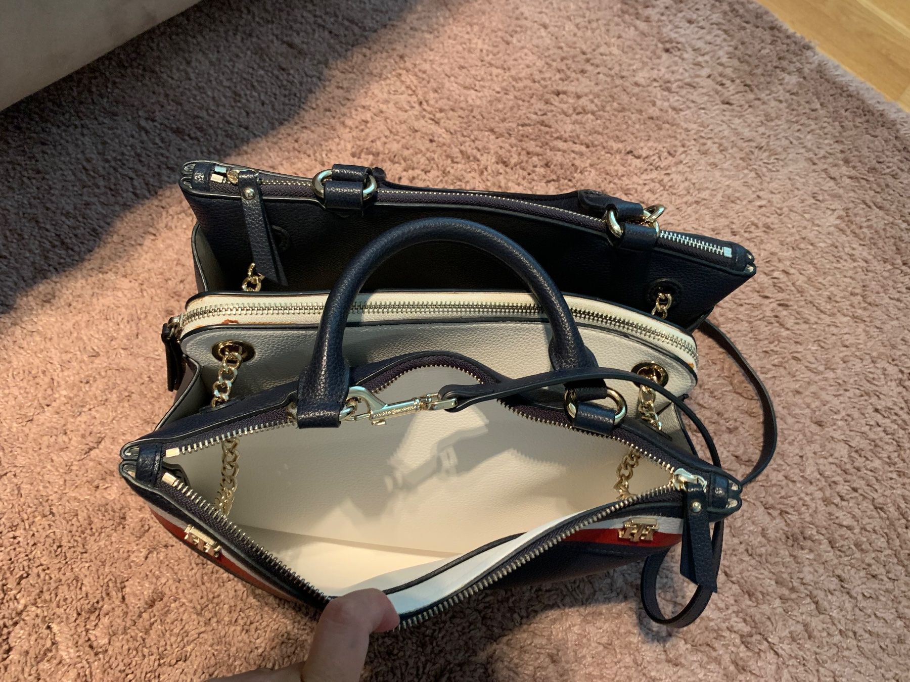 Tommy Hilfiger Borse da donna: Tommy Hilfiger Handtasche – Nuovo (secondo la descrizione) da Bülach venduto da leide_29 3