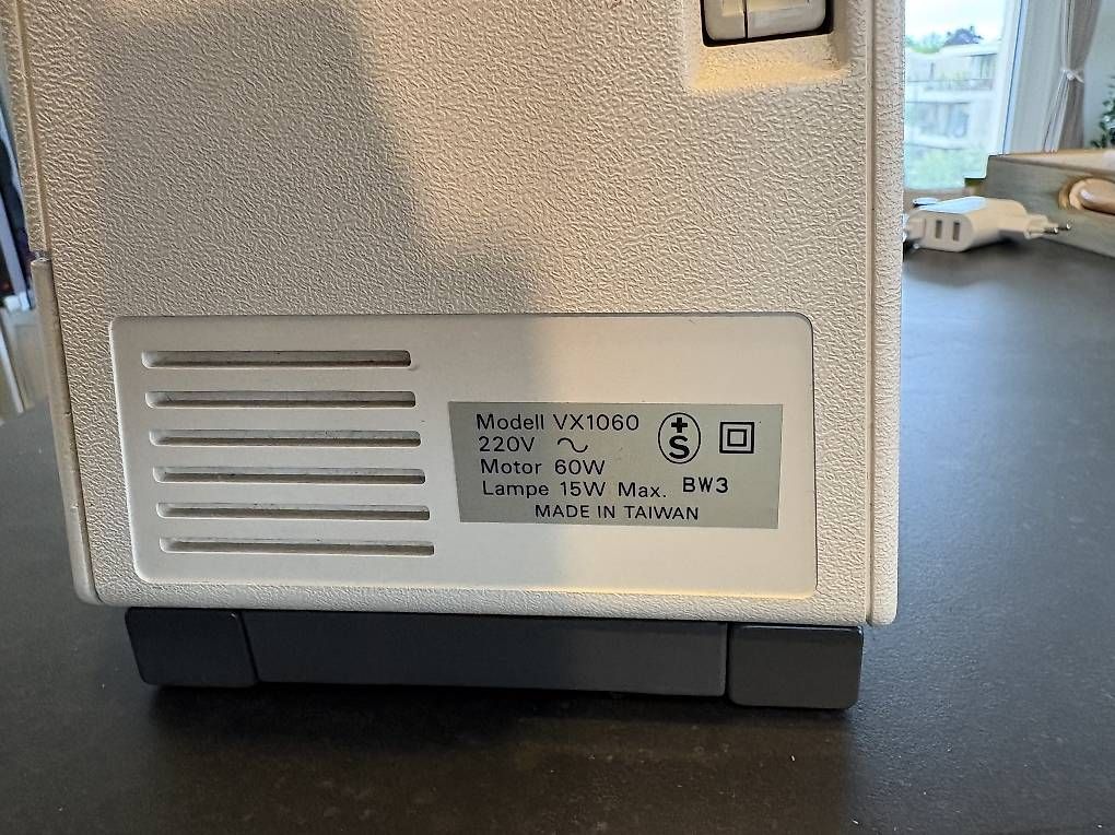 Brother Macchine da cucire: Machine à coudre Brother VX1060 – Usato da Vessy venduto da ongaros 2
