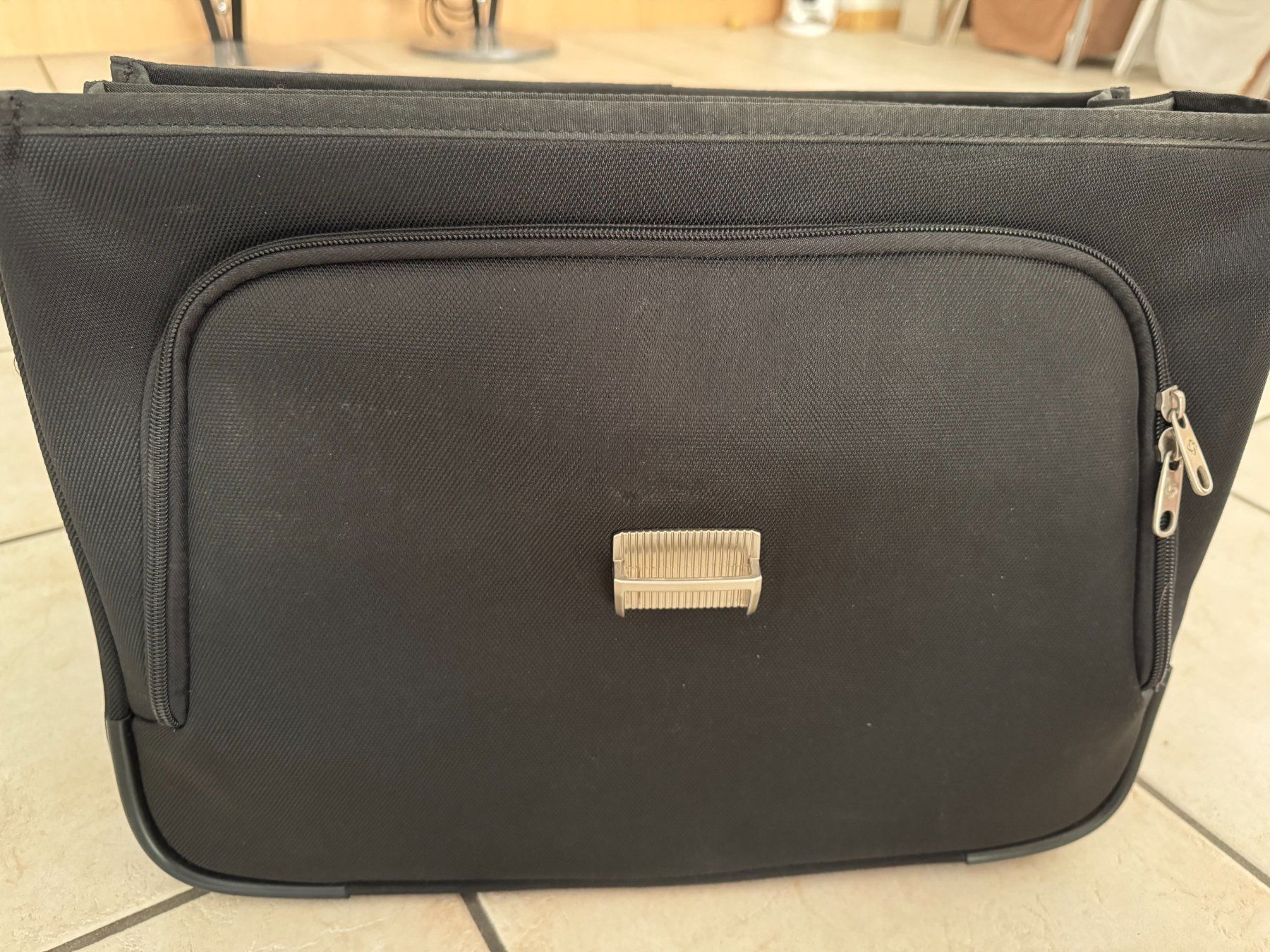 Tovaglioli: Serviette Samsonite "Breitling Flyers Club" – Usato da Biel/Bienne venduto da Fullin 1