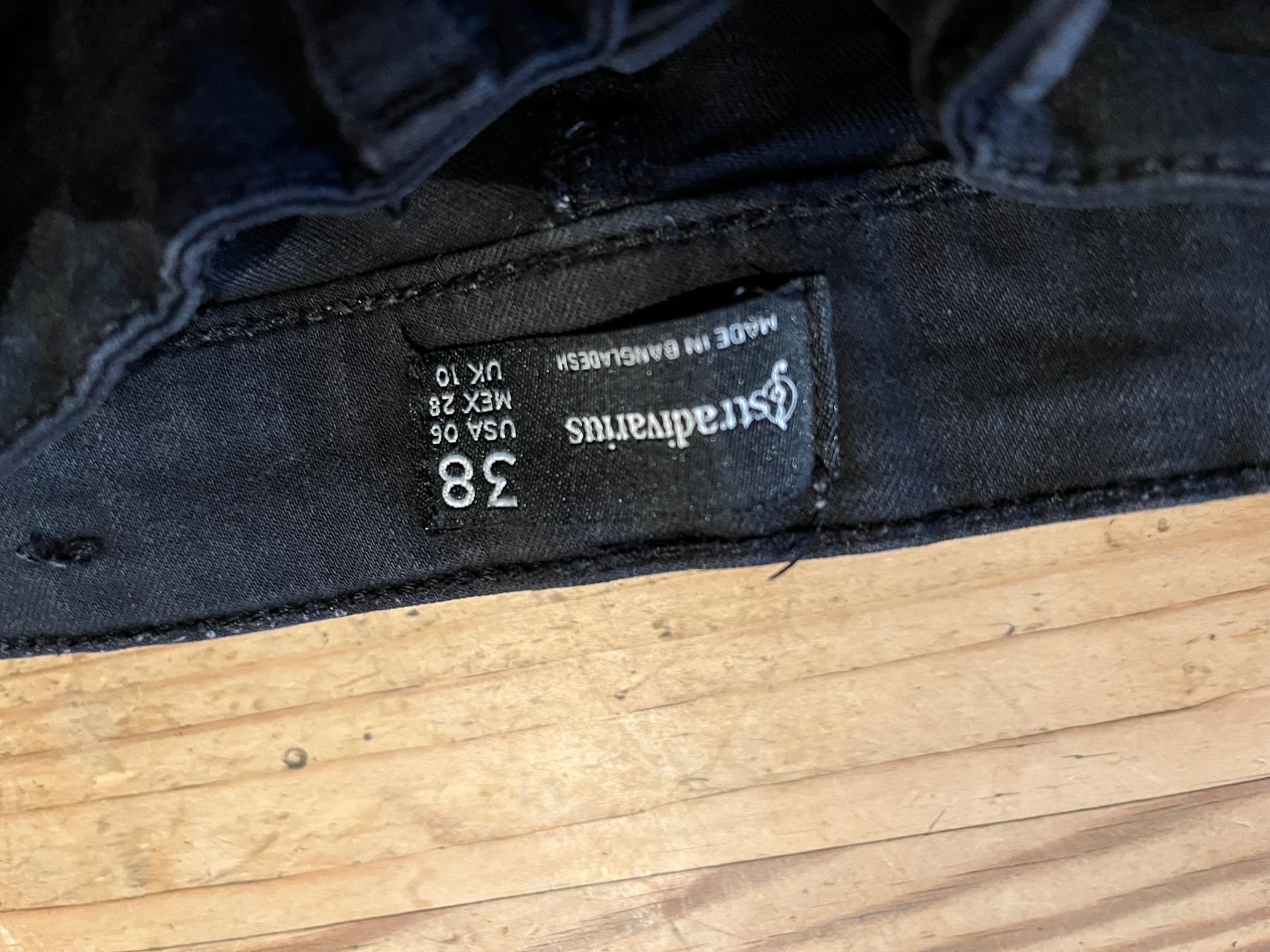 Pantaloni: Pantalons jeans 2 pièces Taille 38 Mel – Usato da Veyrier venduto da kimedovapa 1