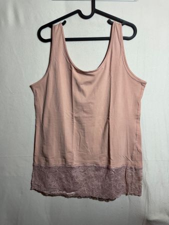 Basic Top mit Spitzenrand von Chicoree Gr. L
