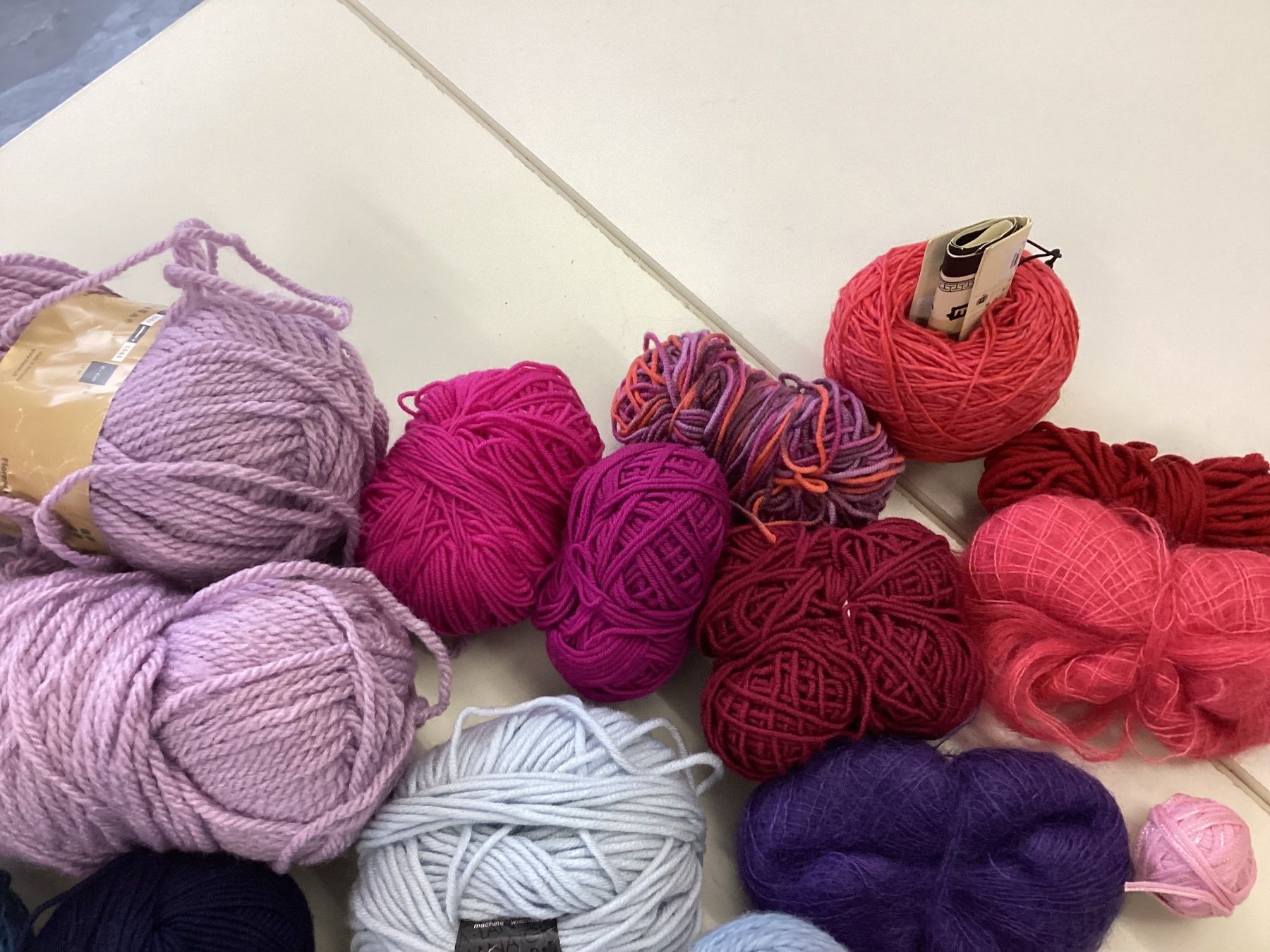 Laine: Wollpaket blau rosa – D'occasion à Zürich par orella79 3