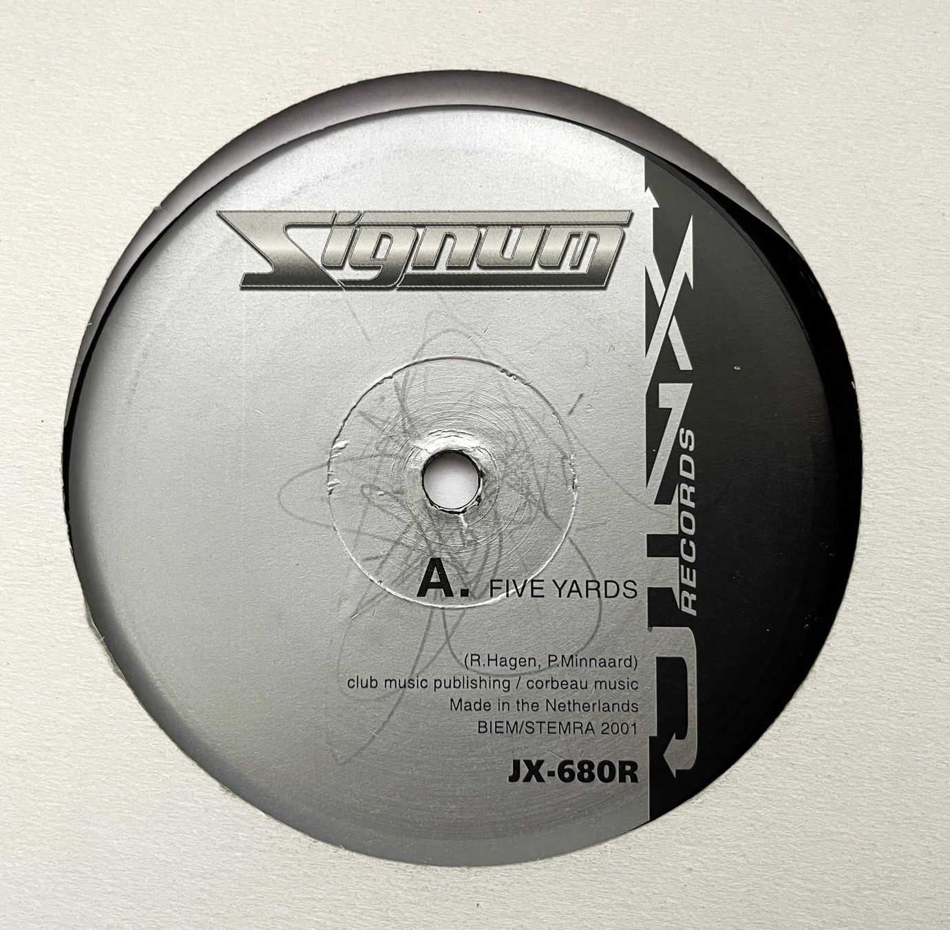 Dischi in vinile: Signum – Five Yards Vinyl – Usato da Oftringen venduto da Vucki 1