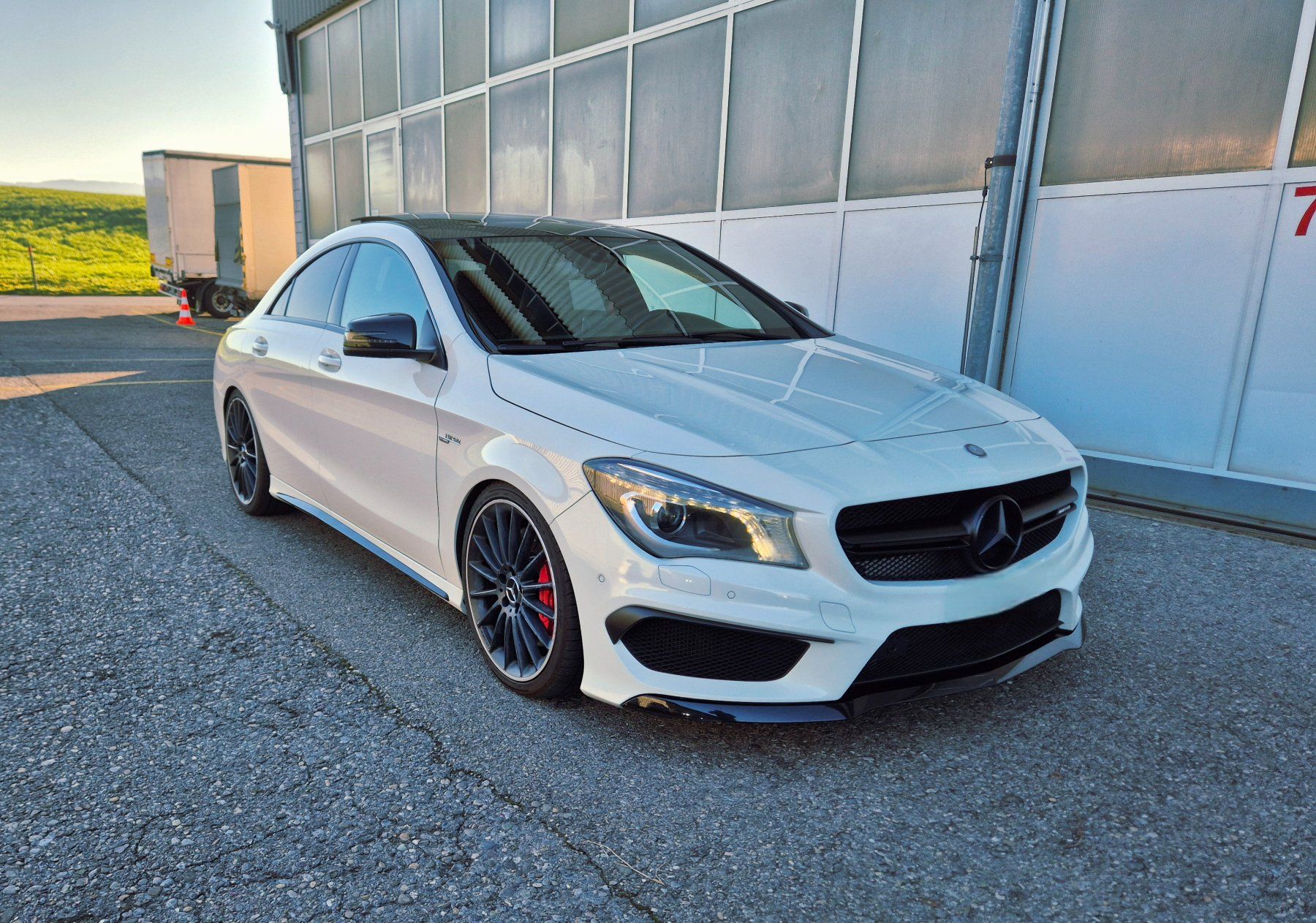 Mercedes-Benz Automobili: Mercedes Benz CLA 45 AMG – Usato da Richterswil venduto da Baykar1923 1