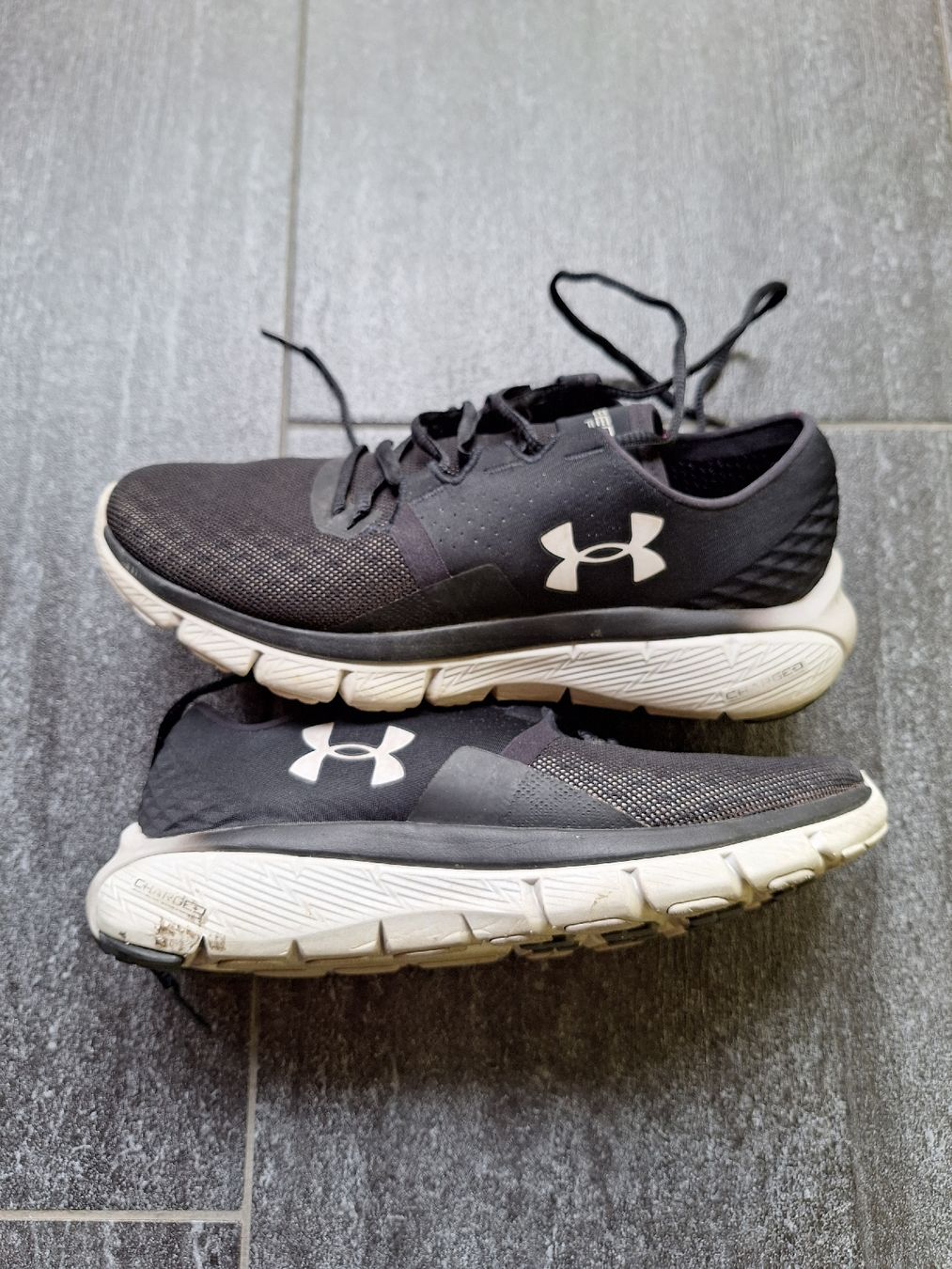 Under Armour Scarpe da donna: Under Armour Speedform Laufschuhe 37.5 – Usato da Utzigen venduto da Velvet8 2