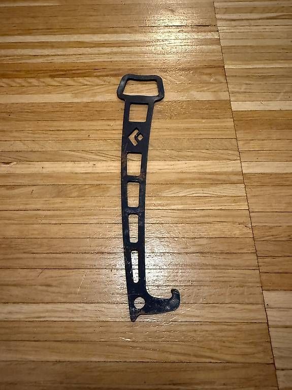 Kletterausrüstungen: Black Diamond Nut Tool – Gebraucht aus Zürich von lotte_ettol