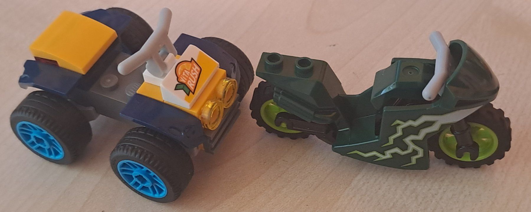 Lego Kit di costruzioni: Lego 60255 - City Stunt Team – Usato da Winterthur venduto da Binboklem 1