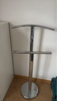 Herren-Herrendiener aus verchromtem Metall neuwertig