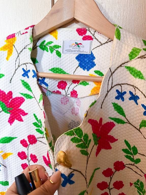 Giacche: Vintage Blazer mit Blumen – Usato da Solothurn venduto da haslinuessli 1