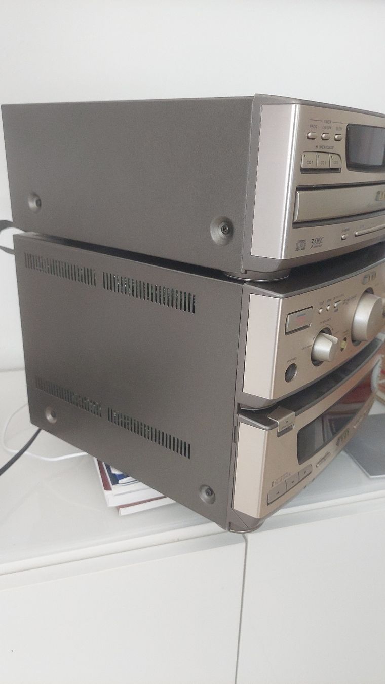 Akai Sistemi audio & multimediali: AKAI TX-810 Mini Stereo Component System mit Boxen – Usato da Crésuz venduto da NgauNgau 3