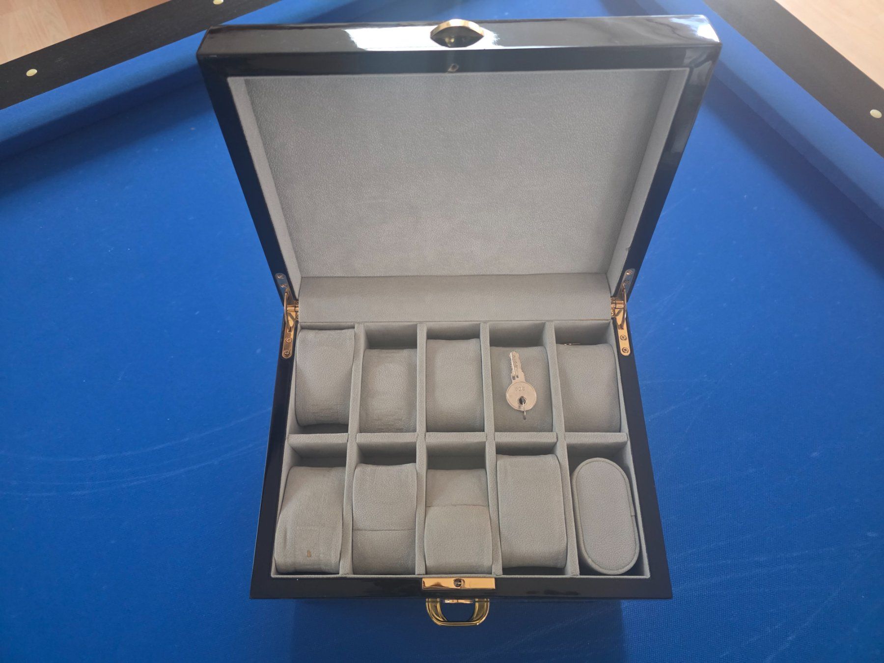 Scatole porta orologi: Uhrenbox exclusiv – Usato da Flums venduto da dlg1230 4