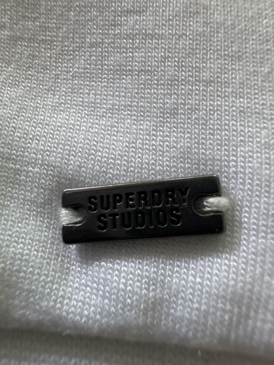Superdry Maglioni & Felpe: Superdry Studios Pullover Weiss Damen Grösse EU 36 – Usato da Orpund venduto da Tomba34 2