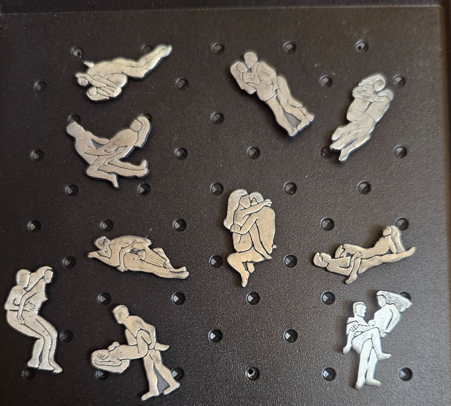 Placchette & Badge: 10 einzigartigen Liebespaar-Pins – Usato da Grafstal venduto da mowo25