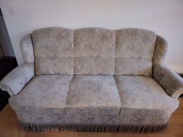 Sofa und Sessel Set in sehr gepflegtem Zustand