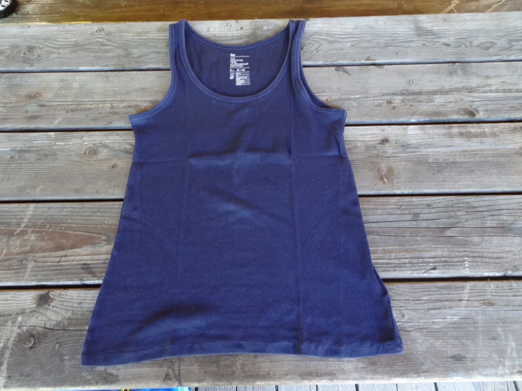 Gap Top: GAP Basic Top uni dunkelblau stretch Gr. XL - 424125 – Usato da Küssnacht am Rigi venduto da Good4Deckeli
