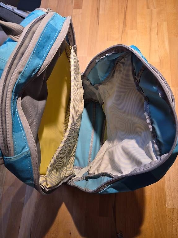 Dakine Rucksäcke: Dakine Rucksack – Gebraucht aus Appenzell von mfi_w59s 2